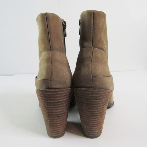 ALDO Tan/Brown Strappy Block Heel, Booties SZ 7.5 - Picture 7 of 9